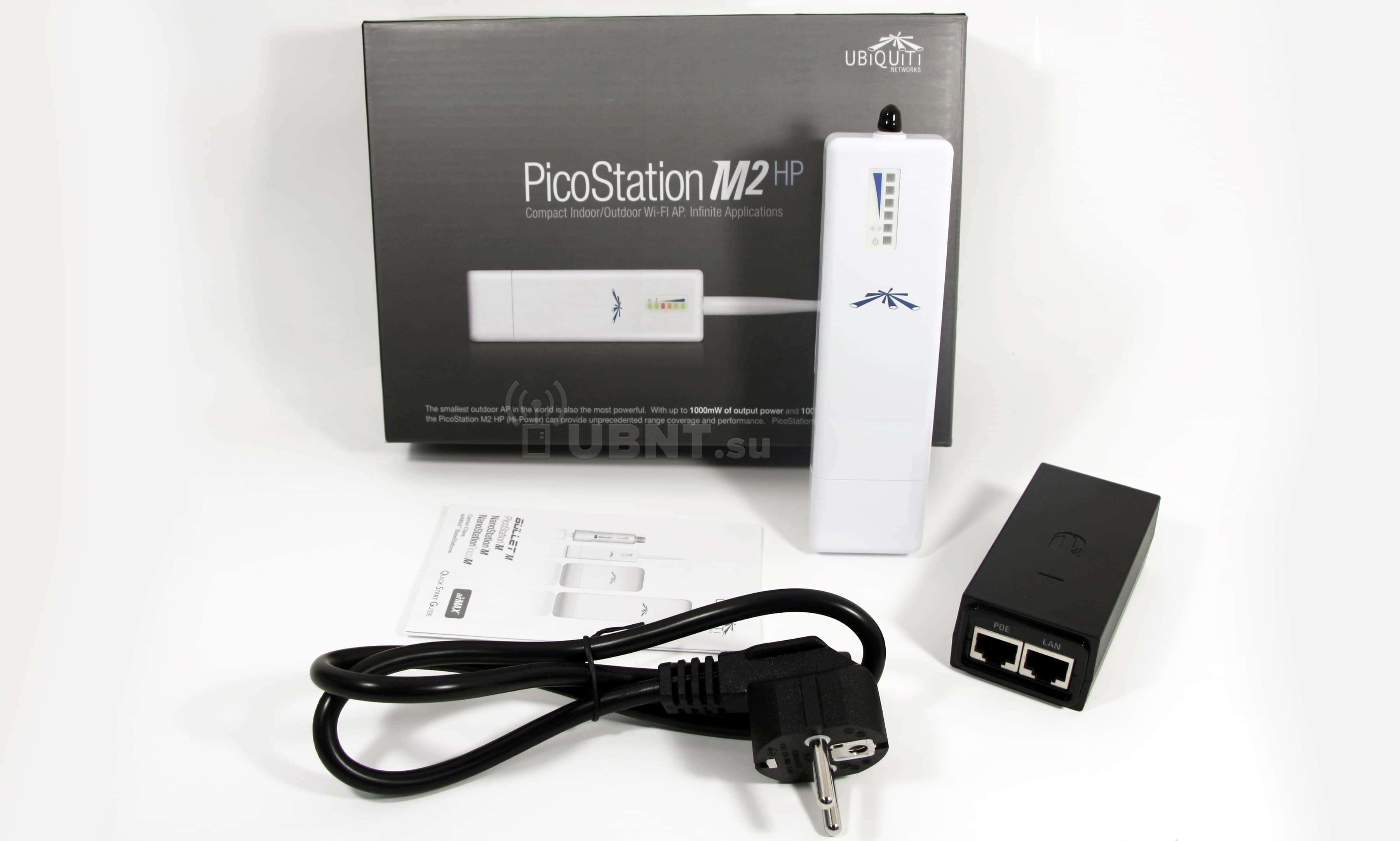 Всепогодная точка доступа WiFi 5ГГц MIMO Ubiquiti Rocket M5 ракурсы